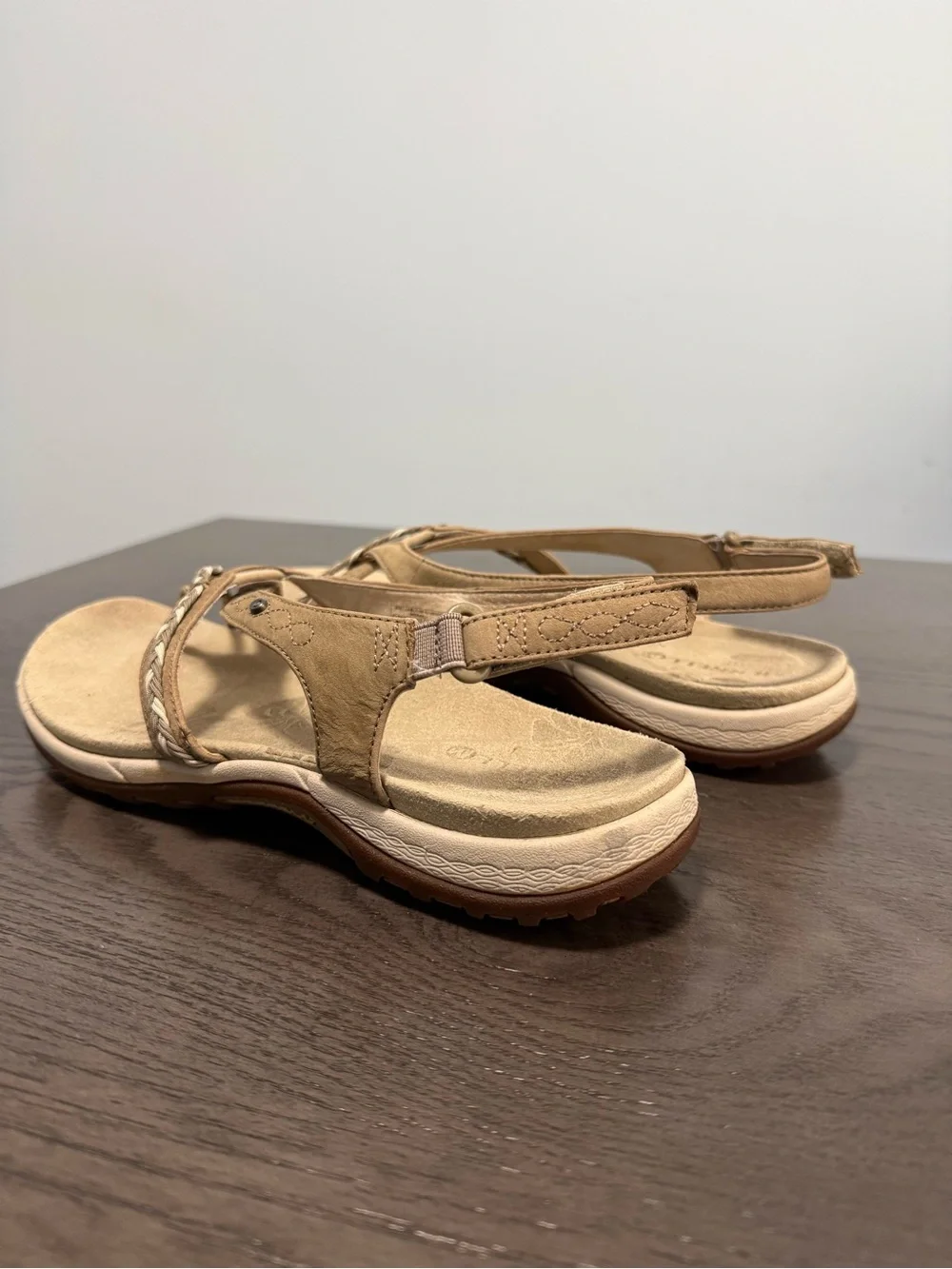Merrell QForm Womens Sz 9 Sport Sandals Beige Brown Leather Slingback Comfort